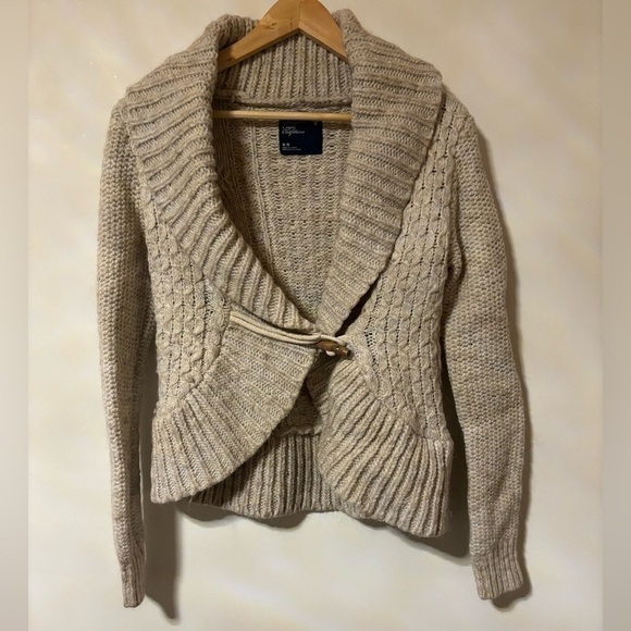 American Eagle-Oatmeal Knit Cardigan-Wooden button cloure - Picture 1 of 5